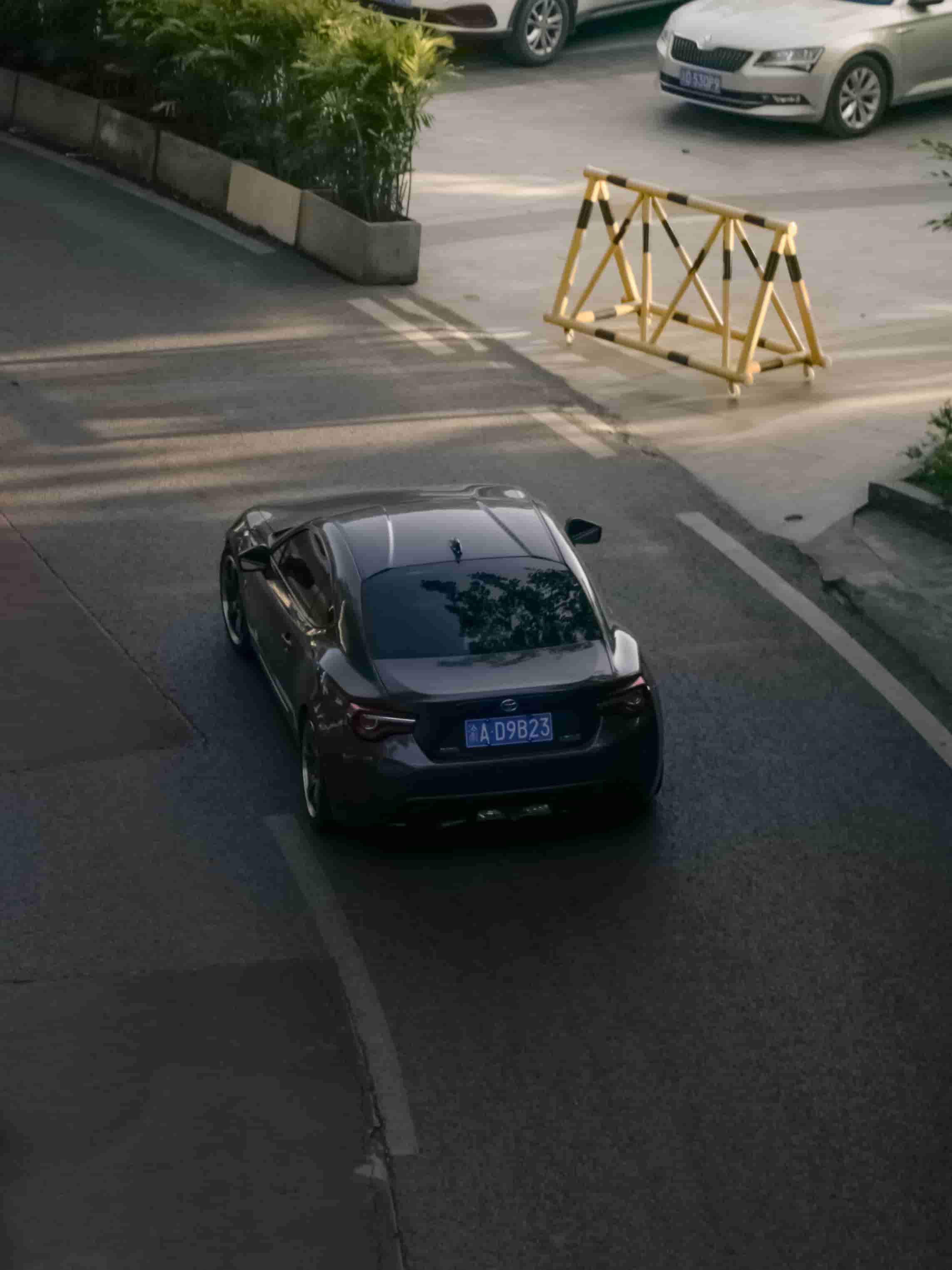 Car Image 2